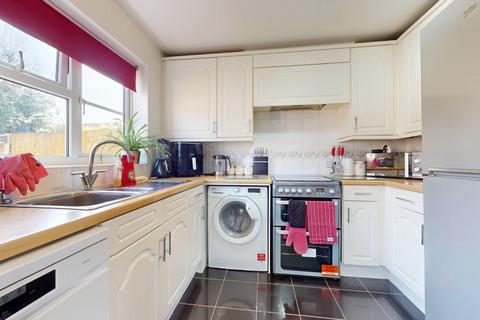 2 bedroom terraced house for sale, Skylark Way, Park Farm, Ashford