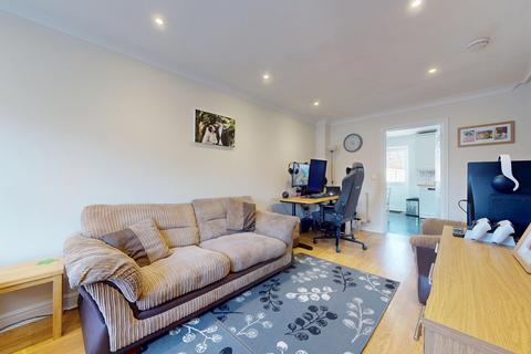 2 bedroom terraced house for sale, Skylark Way, Park Farm, Ashford