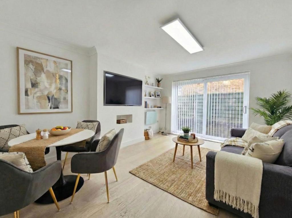 Living Dining Room