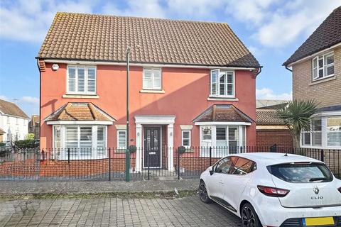 5 bedroom detached house for sale, Chestnut Avenue, Great Notley, Braintree