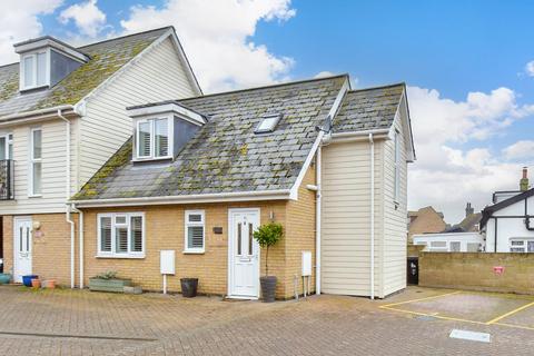 1 bedroom end of terrace house for sale, Lower Herne Bay Road, Herne Bay, Kent