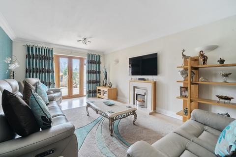 3 bedroom detached house for sale, Swanwick Lane, Swanwick, Hampshire, SO31