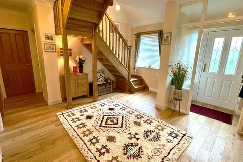 4 bedroom detached bungalow for sale, Hill View Road, Llanrhos, Llandudno