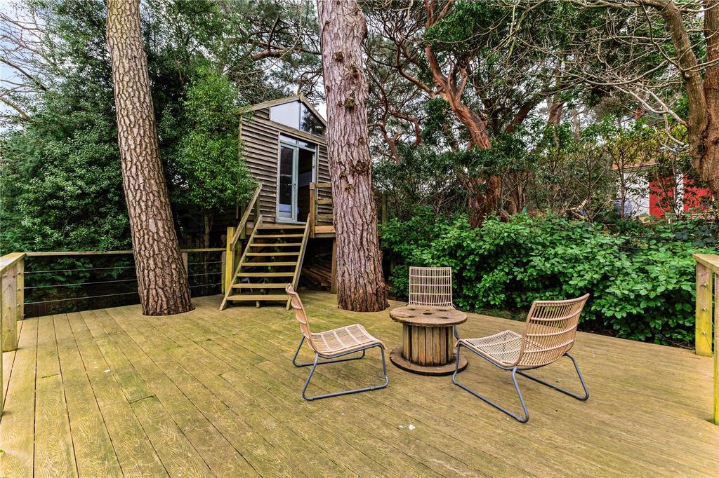 Tree House
