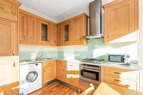 2 bedroom apartment to rent, Sandmere Road,  London, SW4