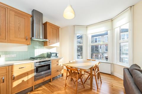 2 bedroom apartment to rent, Sandmere Road,  London, SW4