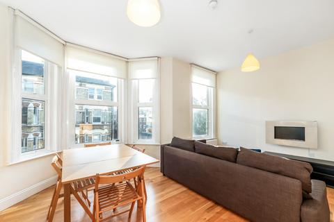 2 bedroom apartment to rent, Sandmere Road,  London, SW4