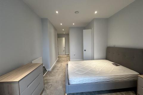 2 bedroom apartment to rent, Bury Street, Salford M3