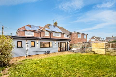 5 bedroom semi-detached house for sale, Sea View Road, Mundesley