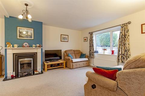 3 bedroom semi-detached house for sale, Pinfold Road, Tideswell, Buxton