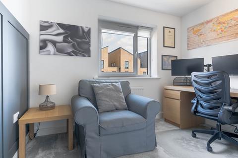 4 Burrows Way, Northstowe, Cambridge, CB24 1AT