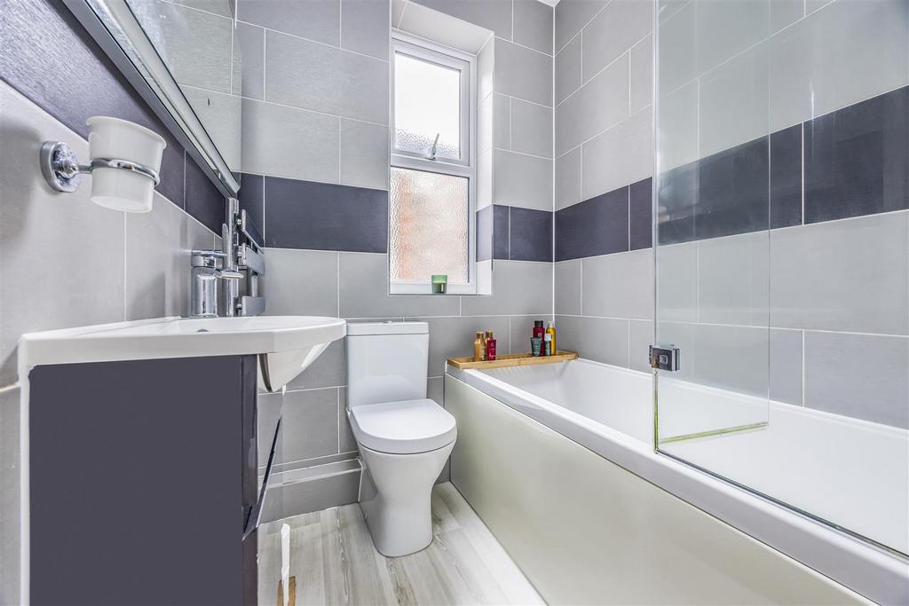37 Lynton Grove, Baffins-Portico Marketing-Sold By-0
