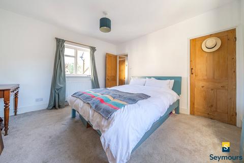 1 bedroom flat for sale, Stoke Road, Surrey GU1