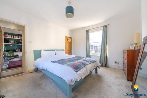 1 bedroom flat for sale, Stoke Road, Surrey GU1