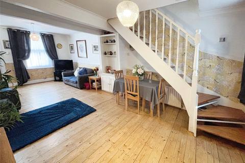 216 Upper Luton Road, Chatham, ME5 7BJ