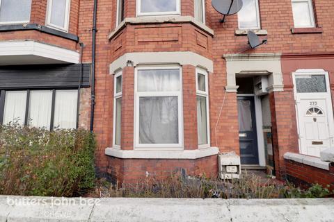 2 bedroom terraced house for sale, West Street, Crewe