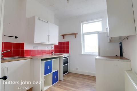 2 bedroom terraced house for sale, West Street, Crewe