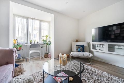 1 bedroom flat for sale, Atlantic Close, Hampshire SO14