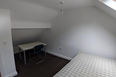 Wilbraham Road, Manchester M14