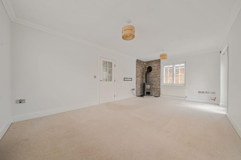 Living Room (2)