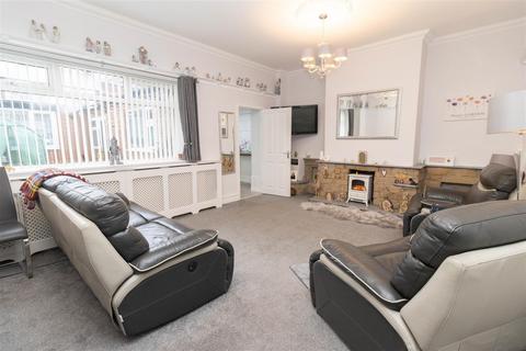 3 bedroom terraced house for sale, Hulne Avenue, Tynemouth