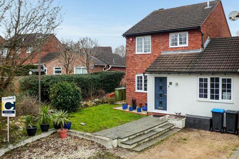 46 Clay Hill, Two Mile Ash, Milton Keynes, MK8 8BL