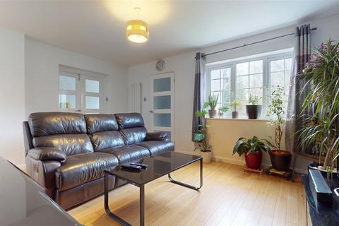46 Clay Hill, Two Mile Ash, Milton Keynes, MK8 8BL