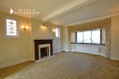 3 bedroom detached house for sale, Vicarage Gardens, Clacton-on-Sea