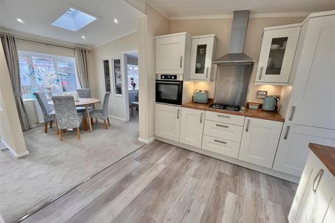 2 bedroom park home for sale, Mossways Park, Mossways Park, Wilmslow