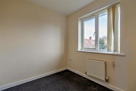 1 Smedley Close, Nottingham, NG8 5BZ