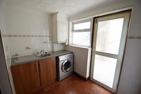 2 bedroom flat to rent, Apartment A, Beach Road, South Shields