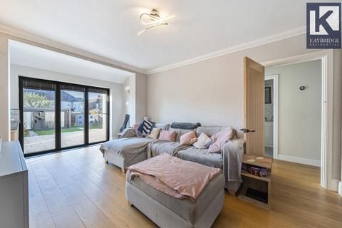 83 Seaforth Gardens, Epsom, KT19 0LP