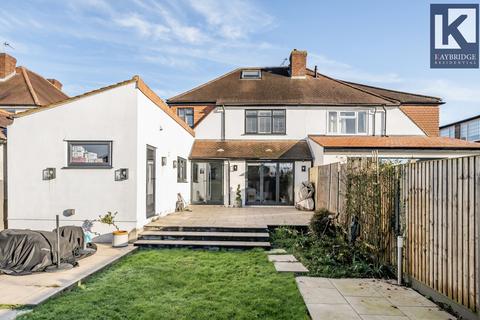 83 Seaforth Gardens, Epsom, KT19 0LP