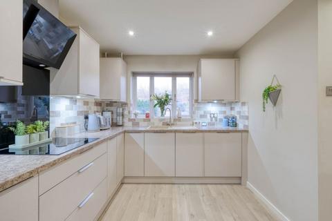 undefined, Ashmores Close, Redditch, B97