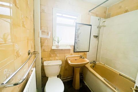 40 Warren Road, Leyton, London, E10 5QA