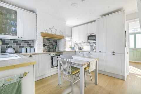 2 bedroom end of terrace house for sale, Middle Hill, Egham, Surrey, TW20