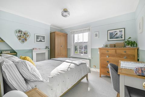 2 bedroom end of terrace house for sale, Middle Hill, Egham, Surrey, TW20