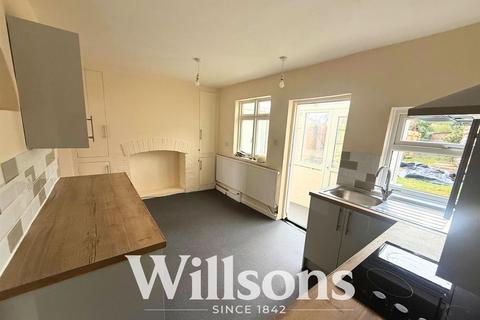 2 bedroom terraced house to rent, Hamilton Road, Alford