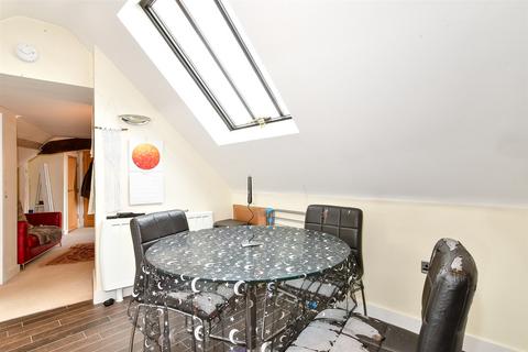 1 bedroom apartment for sale, Buttermarket House, Canterbury CT1