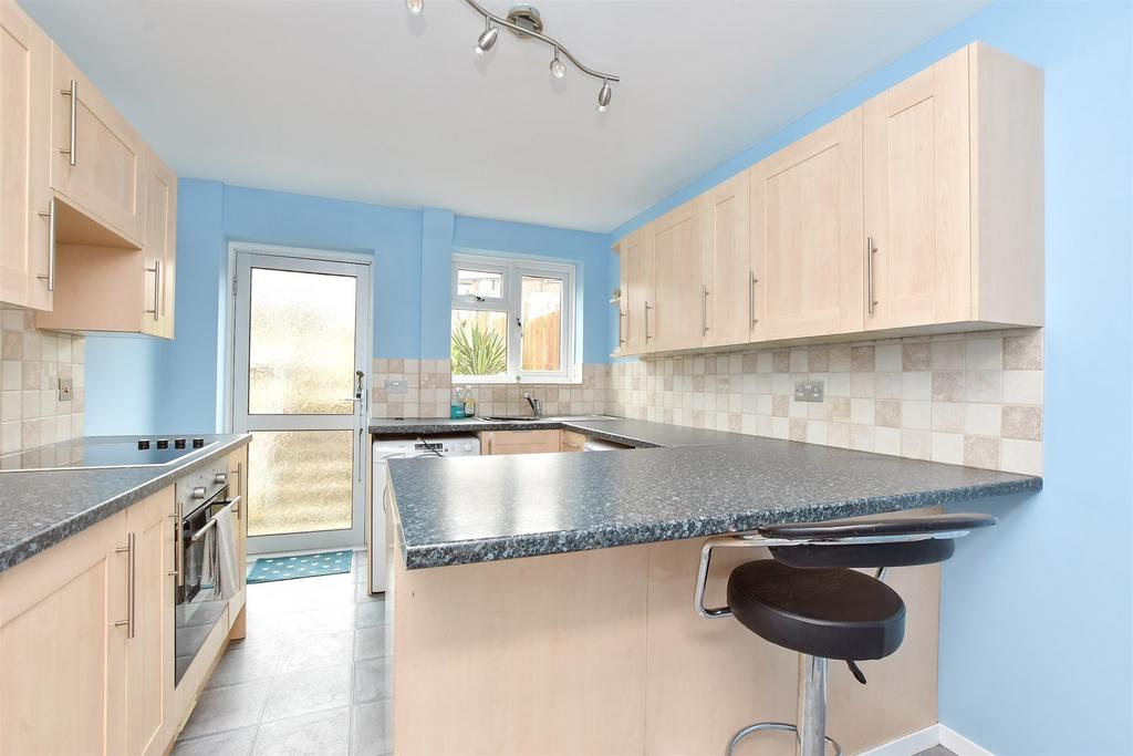 The Tideway, Rochester, Kent 2 bed terraced house for sale - £280,000