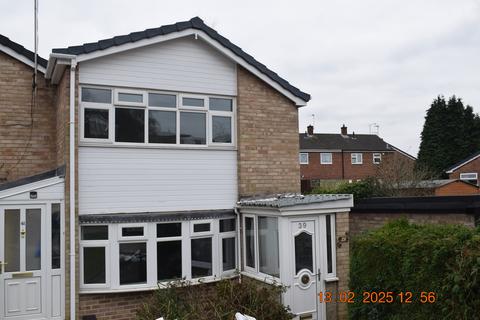 2 bedroom semi-detached house to rent, Clamp Drive, Swadlincote DE11