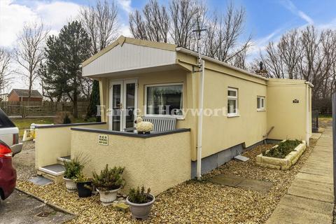 2 bedroom bungalow for sale, Westcliffe Drive, Morecambe LA3