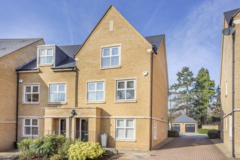 4 bedroom end of terrace house for sale, Queenswood Crescent, Englefield Green, Egham, Surrey, TW20