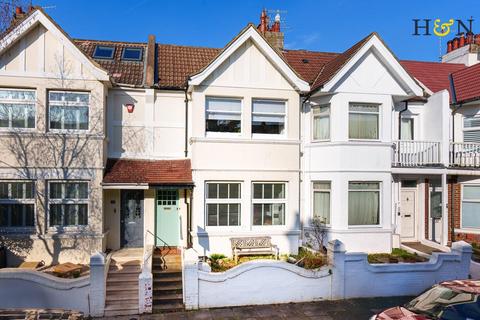 2 bedroom flat for sale, Lyndhurst Road, Hove BN3