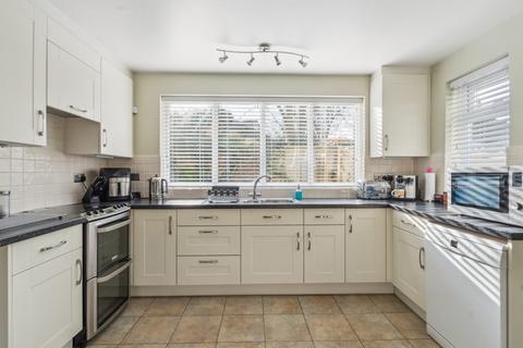 8 Joiners Lane, Chalfont St Peter, Gerrards Cross, SL9 0AA