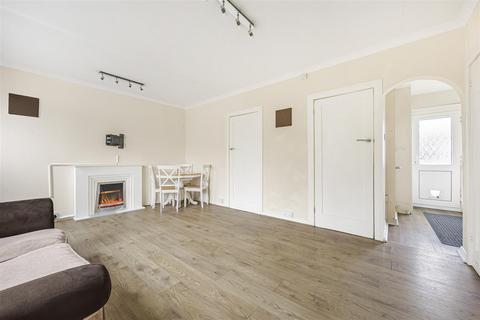 1 bedroom maisonette for sale, Florida Court, Bath Road, Reading