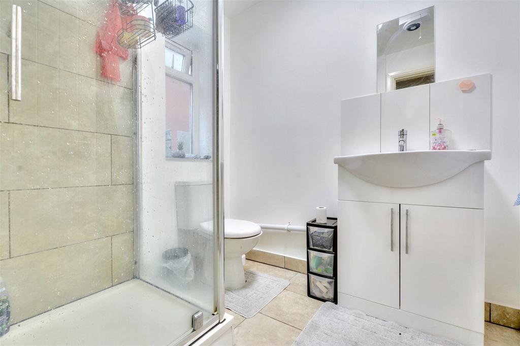 Shower Room.jpeg