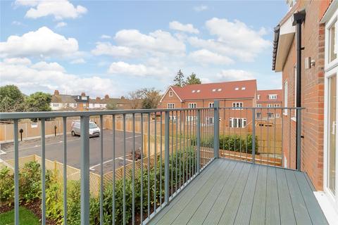 2 bedroom apartment for sale, Langley Road, Staines-upon-Thames, Surrey