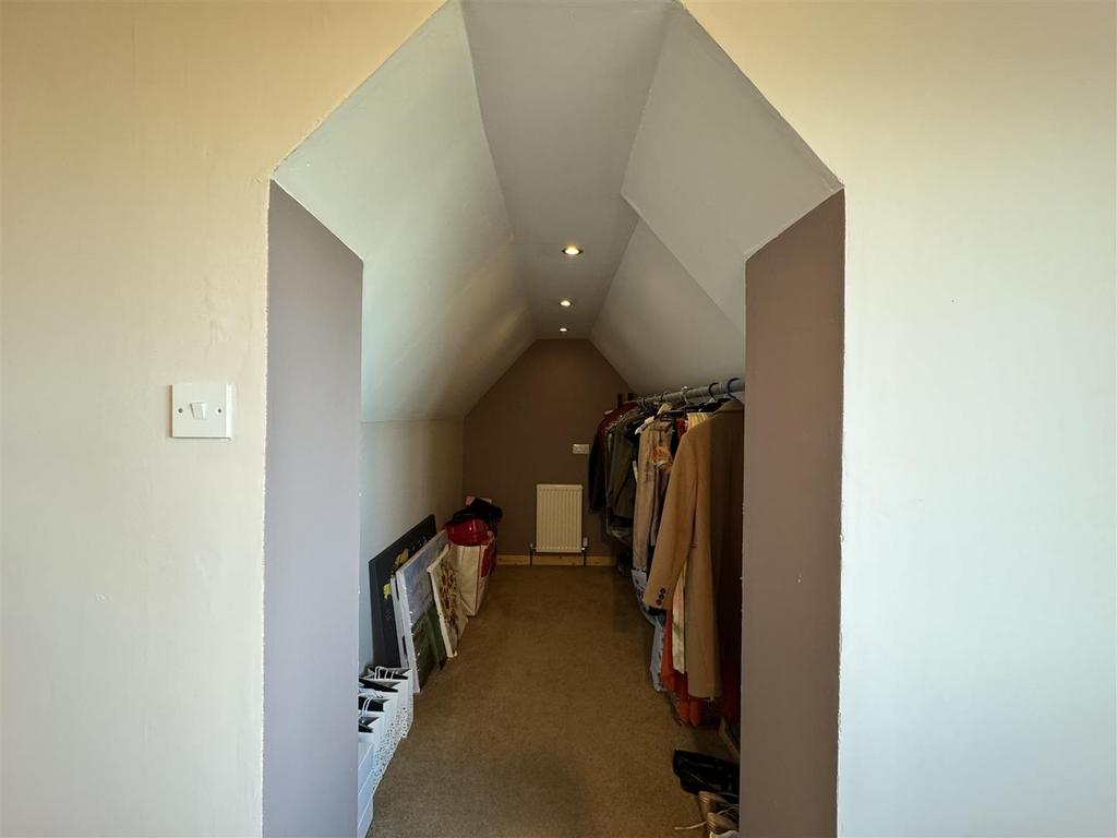 Wardrobe in master.jpg
