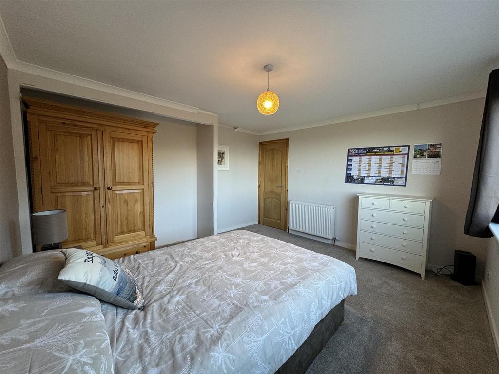 Bedroom 2.2.jpg